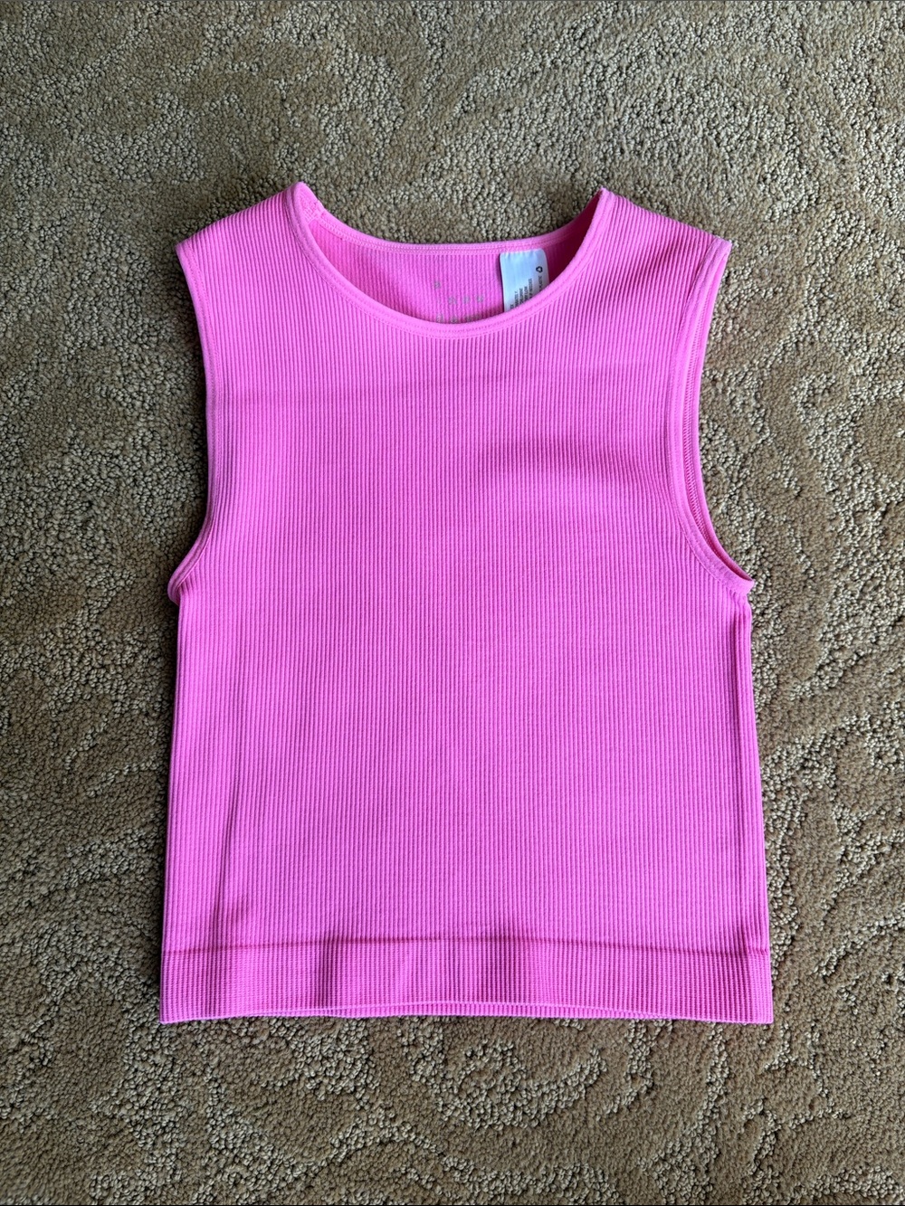 a new day Ribbed Crewneck Tank Top in Bright Pink